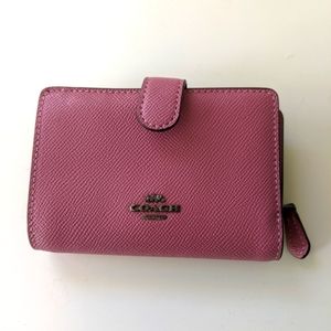 Coach pink Leather Wallet